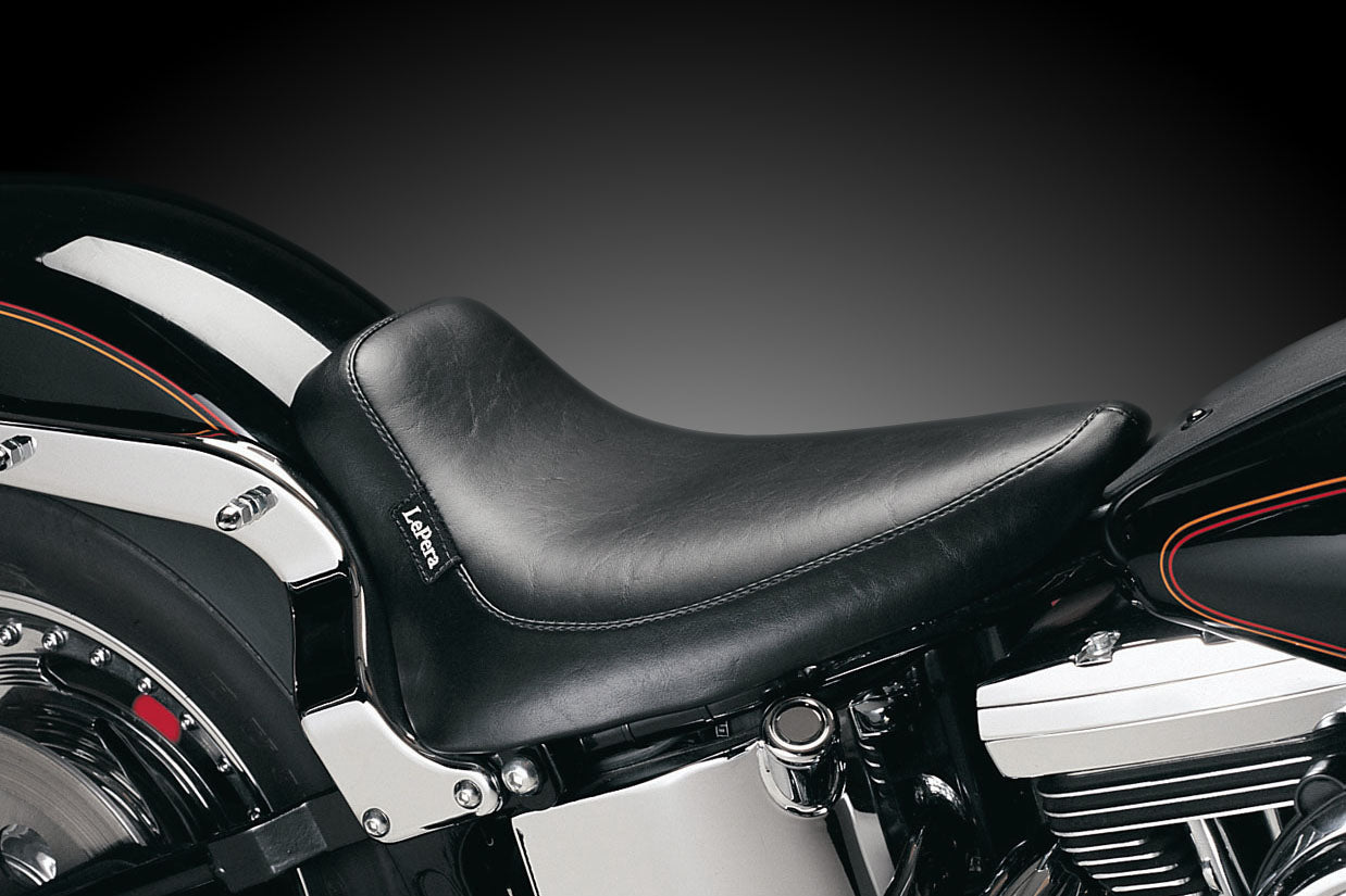 Le Pera バイクシート 黒　ハーレーダビッドソン FXLRローライダー、FLSBスポーツグライド用Le Pera（ラペラ