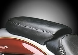 Bare Bones Pillion with Biker Gel / Dyna 06-17